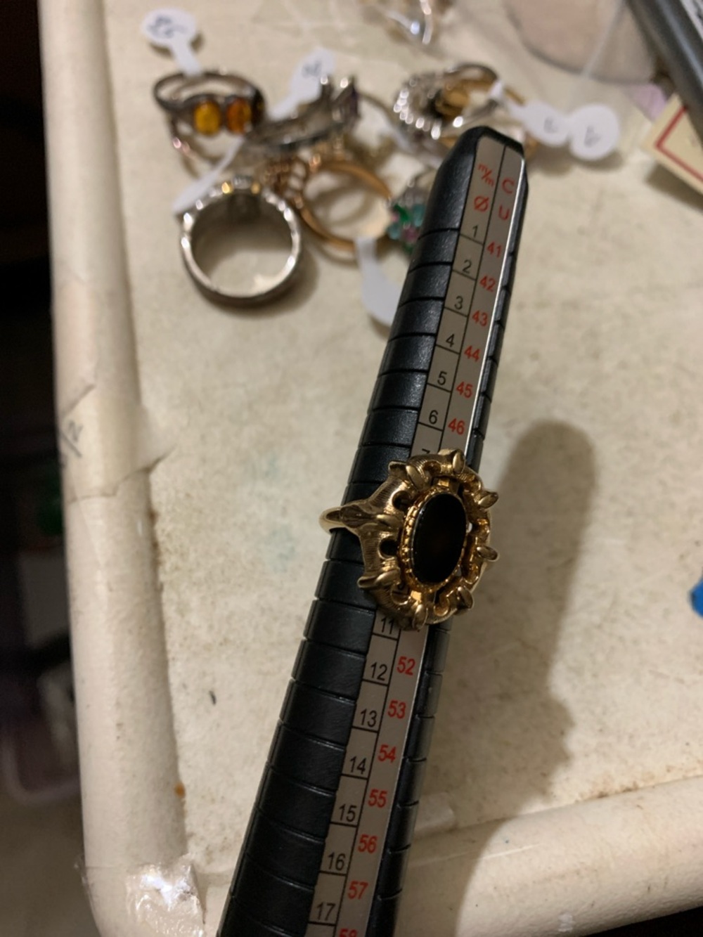 Avon Vintage Gold-Tone Lights & Shadows Reversible Flip Ring size 5 - Picture 3 of 7